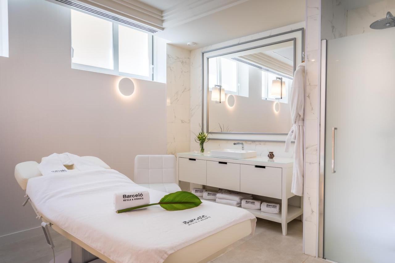 Отель Barcelo La Nucia Hills Экстерьер фото Treatment room at the spa