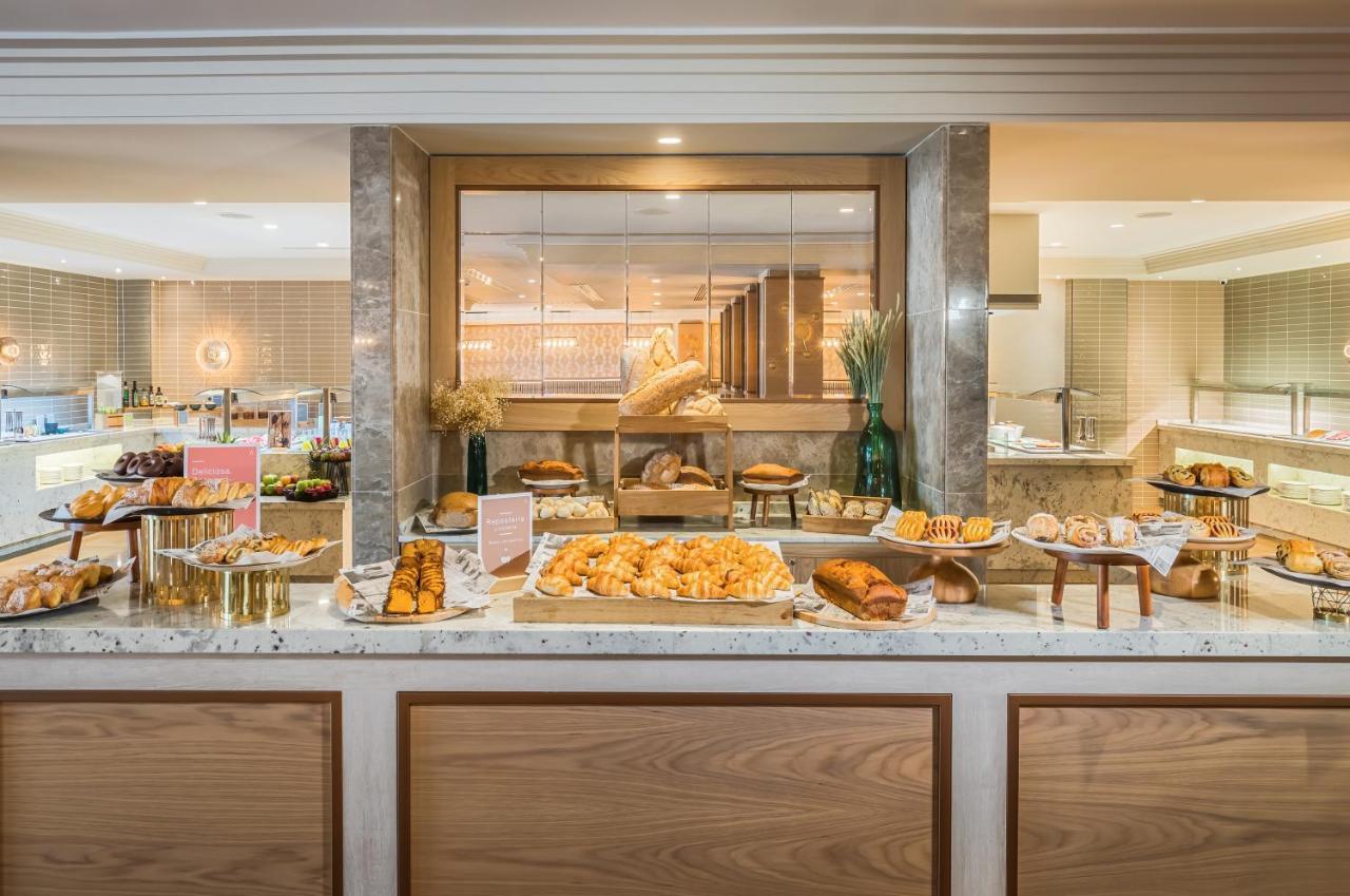 Отель Barcelo La Nucia Hills Экстерьер фото The buffet at the hotel