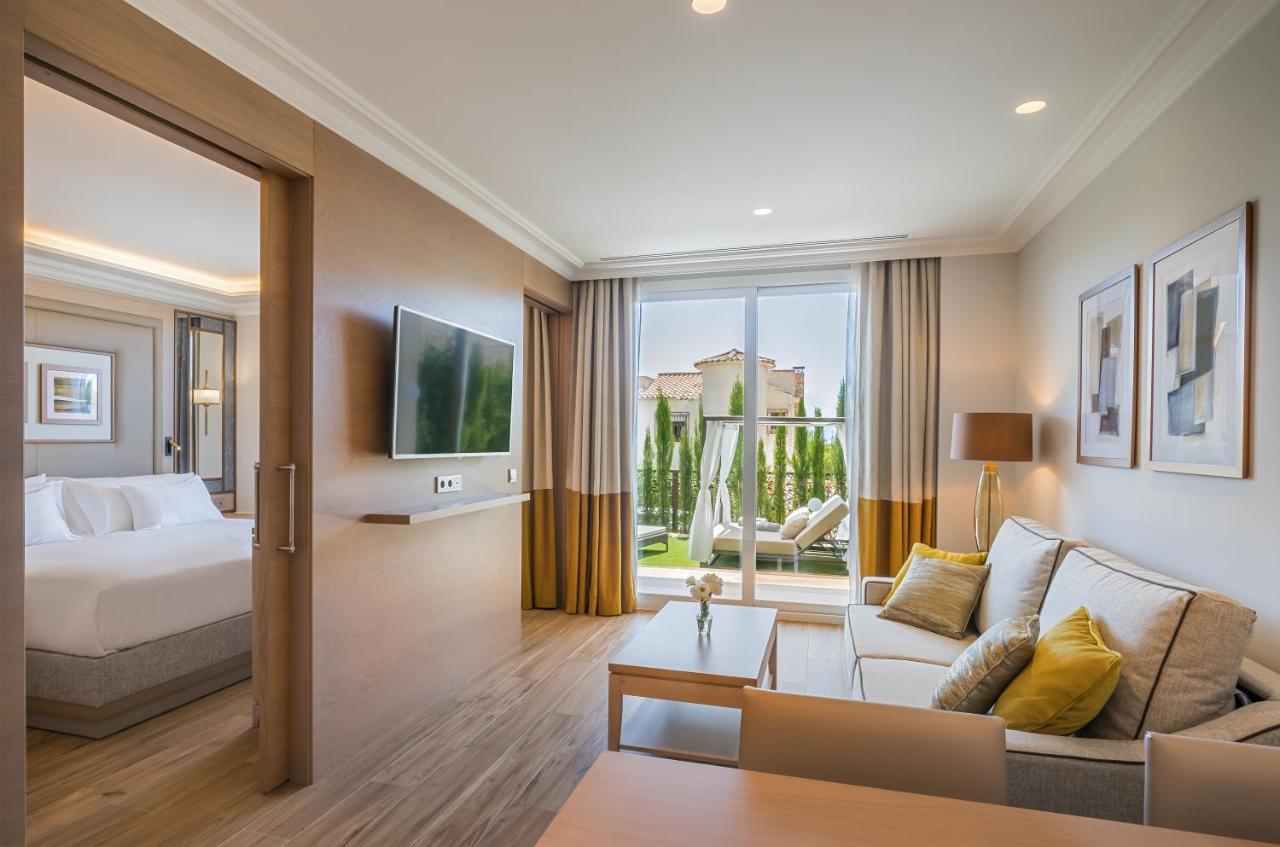 Отель Barcelo La Nucia Hills Экстерьер фото Suite